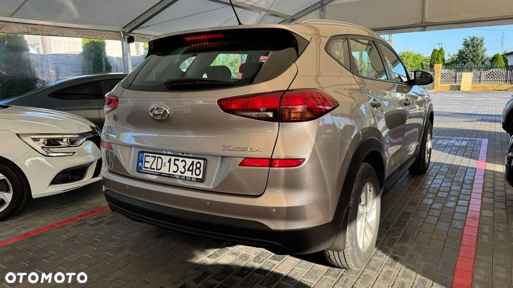 Hyundai Tucson 1.6 GDi Comfort 2WD - 19