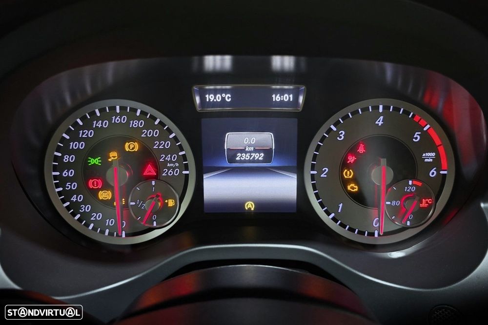 Mercedes-Benz A 180 d Style - 17