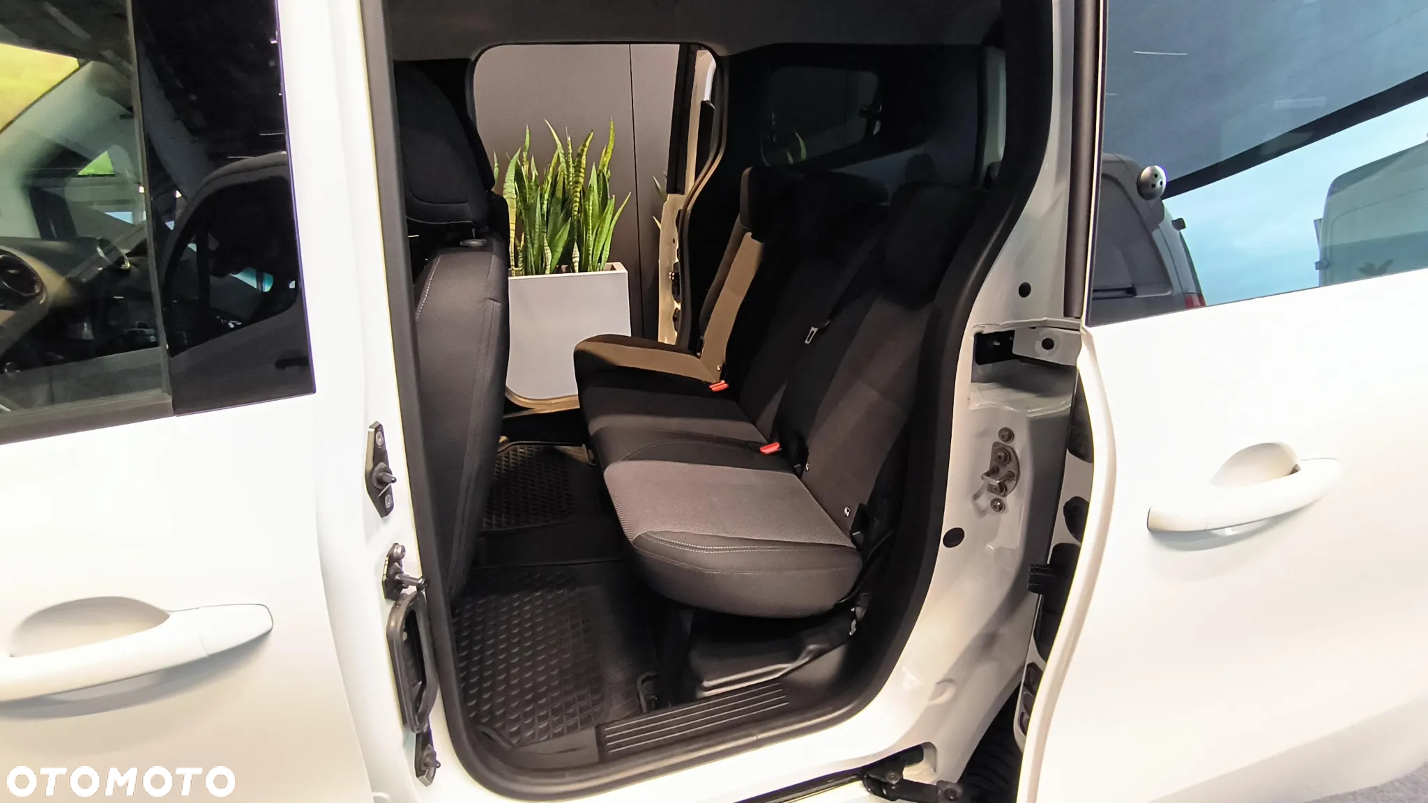 Mercedes-Benz Citan - 11
