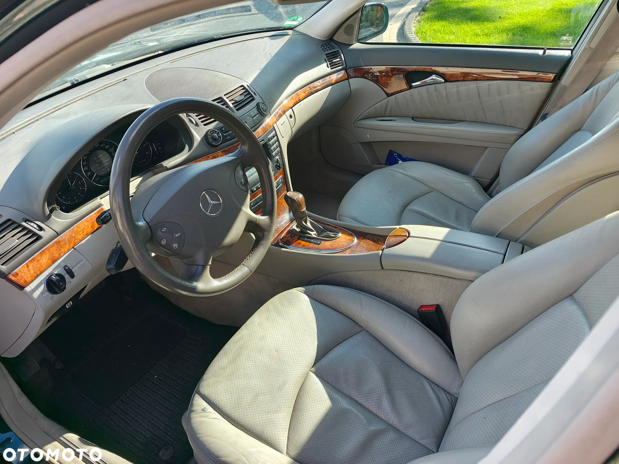 Mercedes-Benz Klasa E 320 CDI Elegance - 6