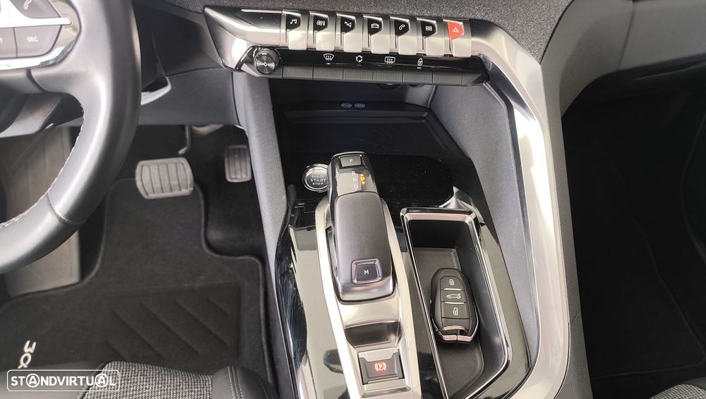 Peugeot 3008 1.5 BlueHDi Allure EAT8 - 20