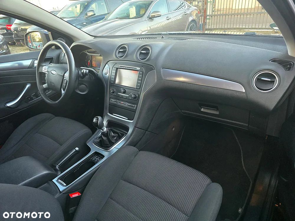 Ford Mondeo 2.2 TDCi Titanium X - 25