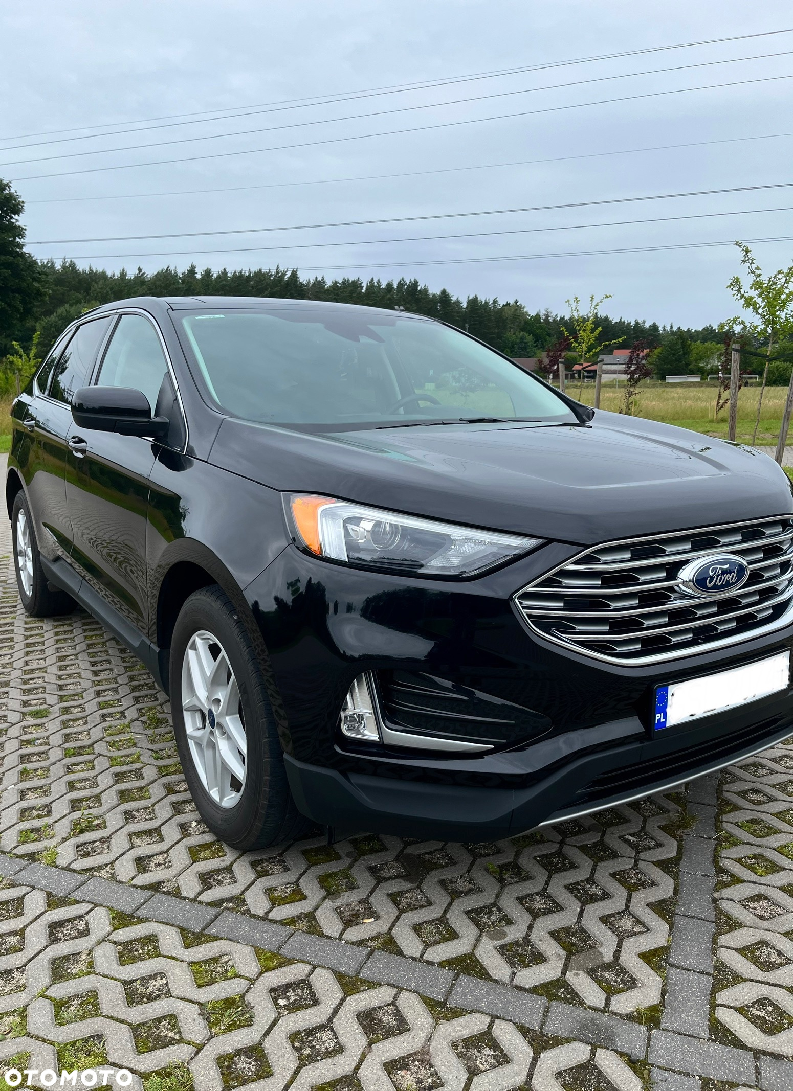 Ford Edge - 8