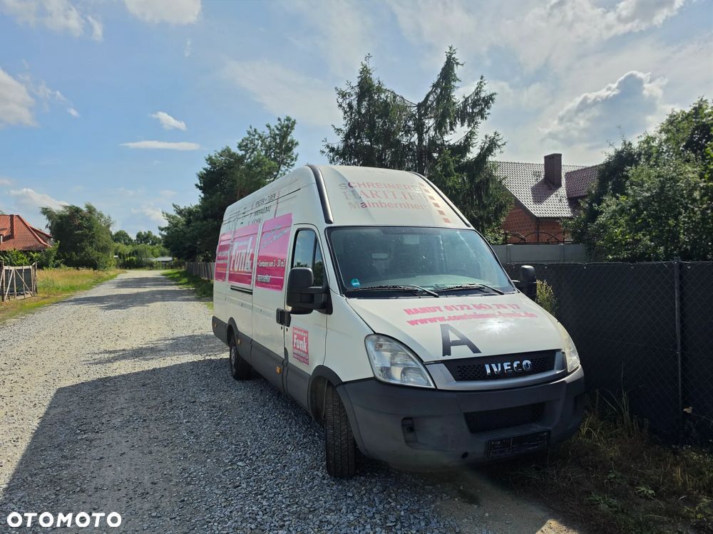Iveco 35s118v - 36