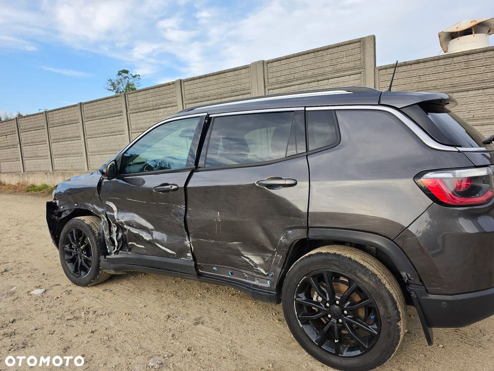 Jeep Compass 2.0 MultiJet Active Drive Automatik Limited - 30