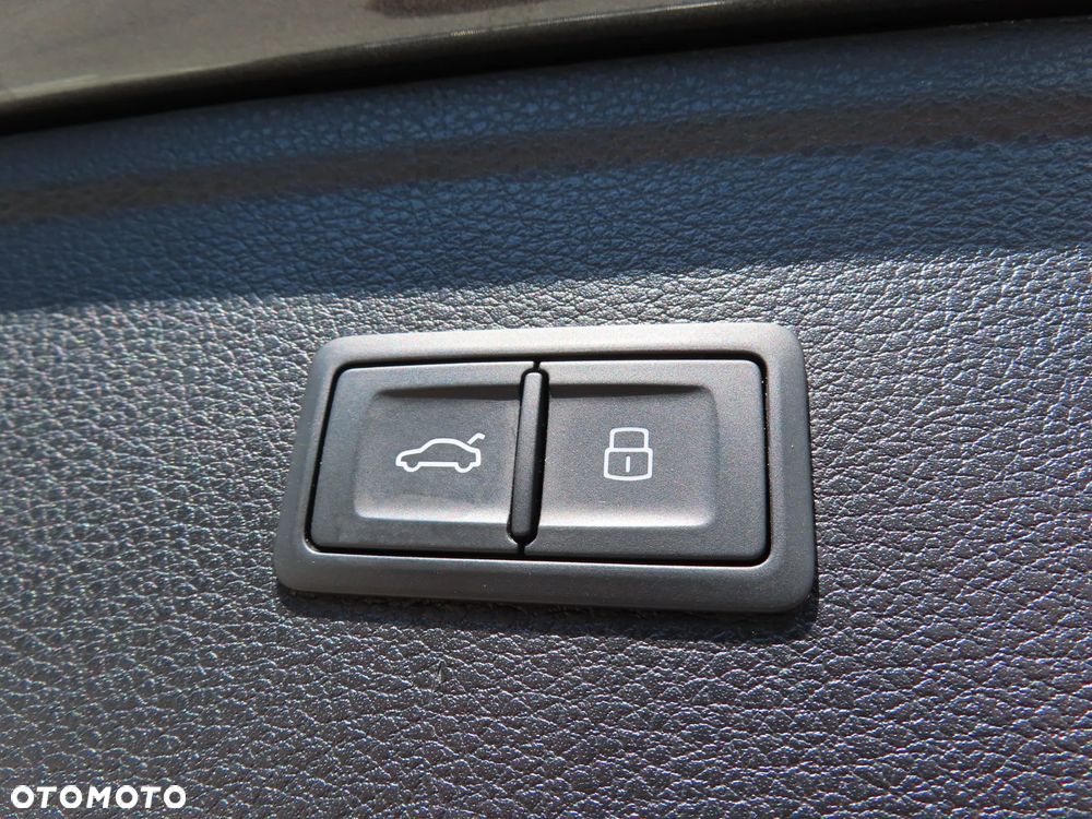 Audi SQ5 - 16