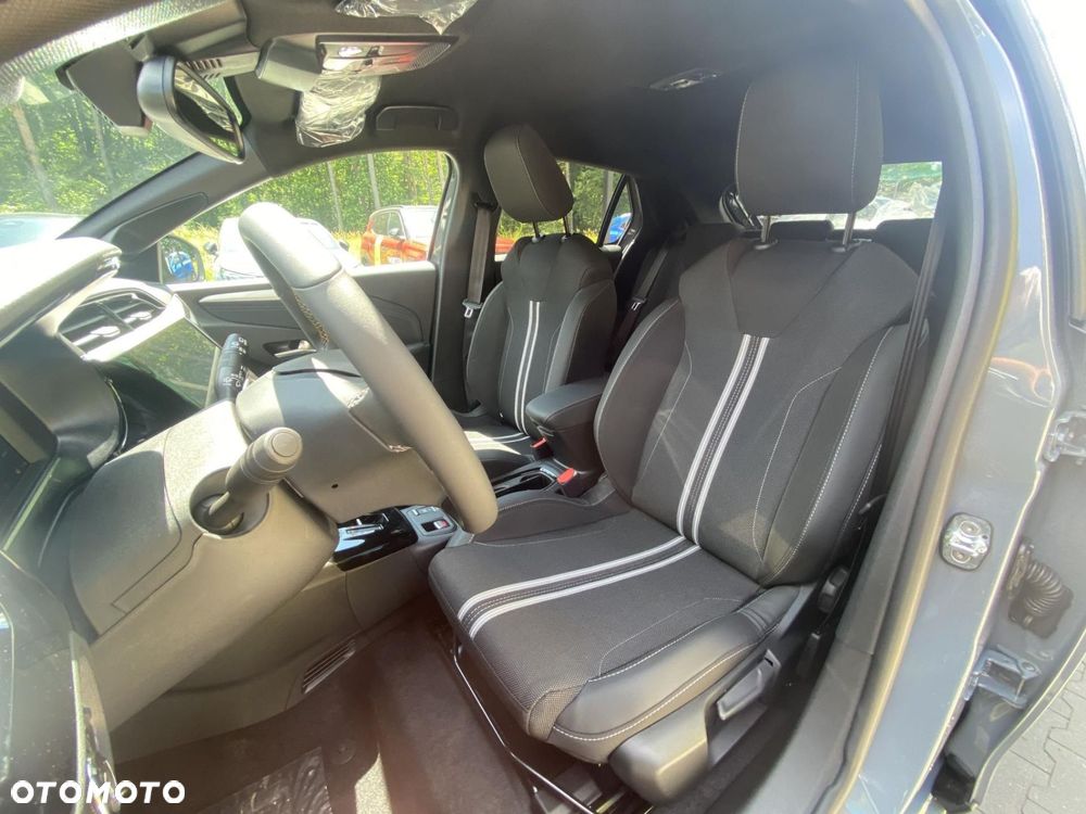 Opel Corsa - 12