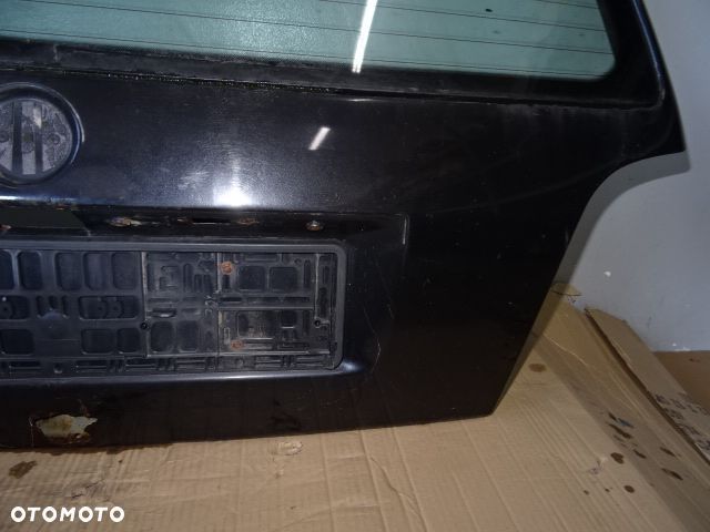 SZYBA KLAPY TYŁ TYLNA BAGAŻNIKA VW GOLF III HB 5D LAK:LC9Z NR32 - 5