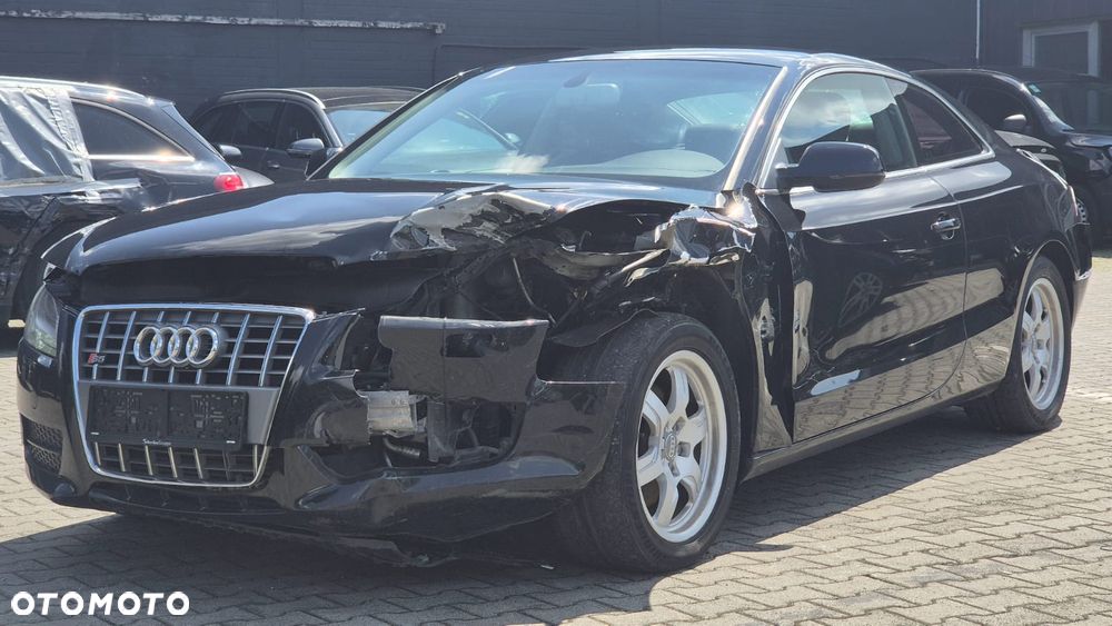Audi A5 Coupé 2.0 TDI Ultra DPF - 4