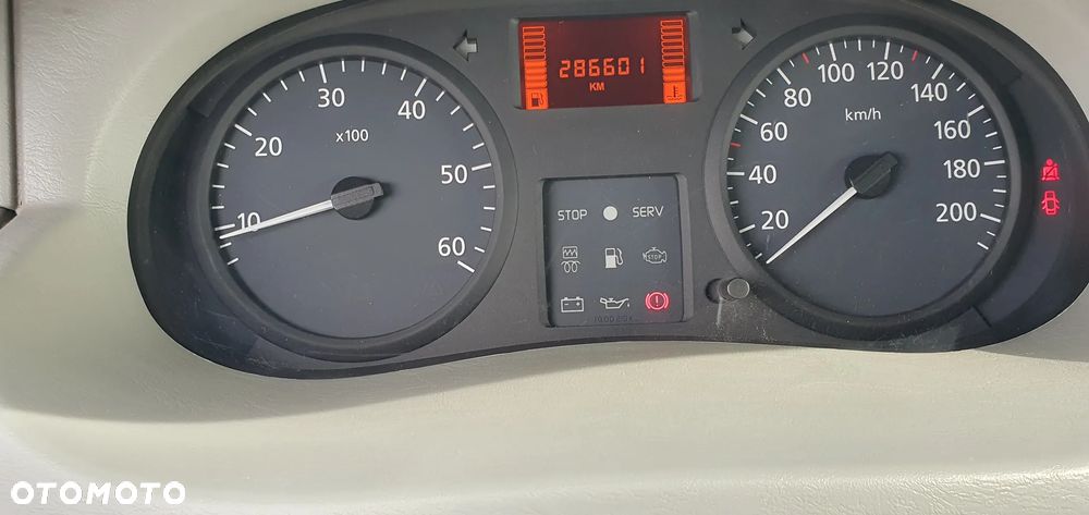 Renault Trafic Passenger Expression - 14