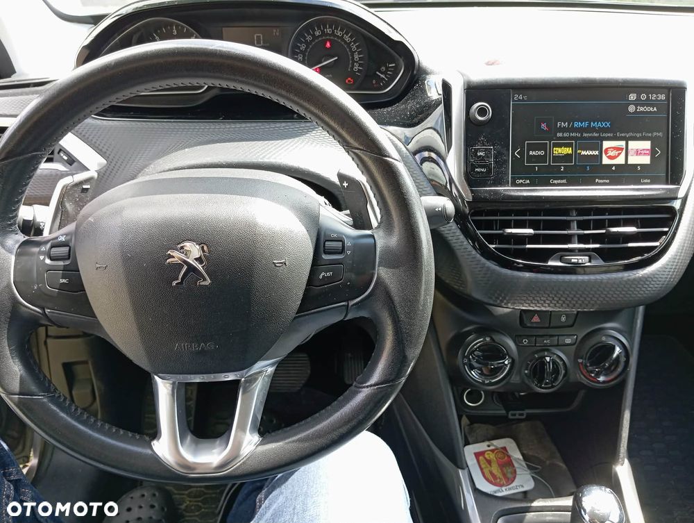 Peugeot 2008 - 7