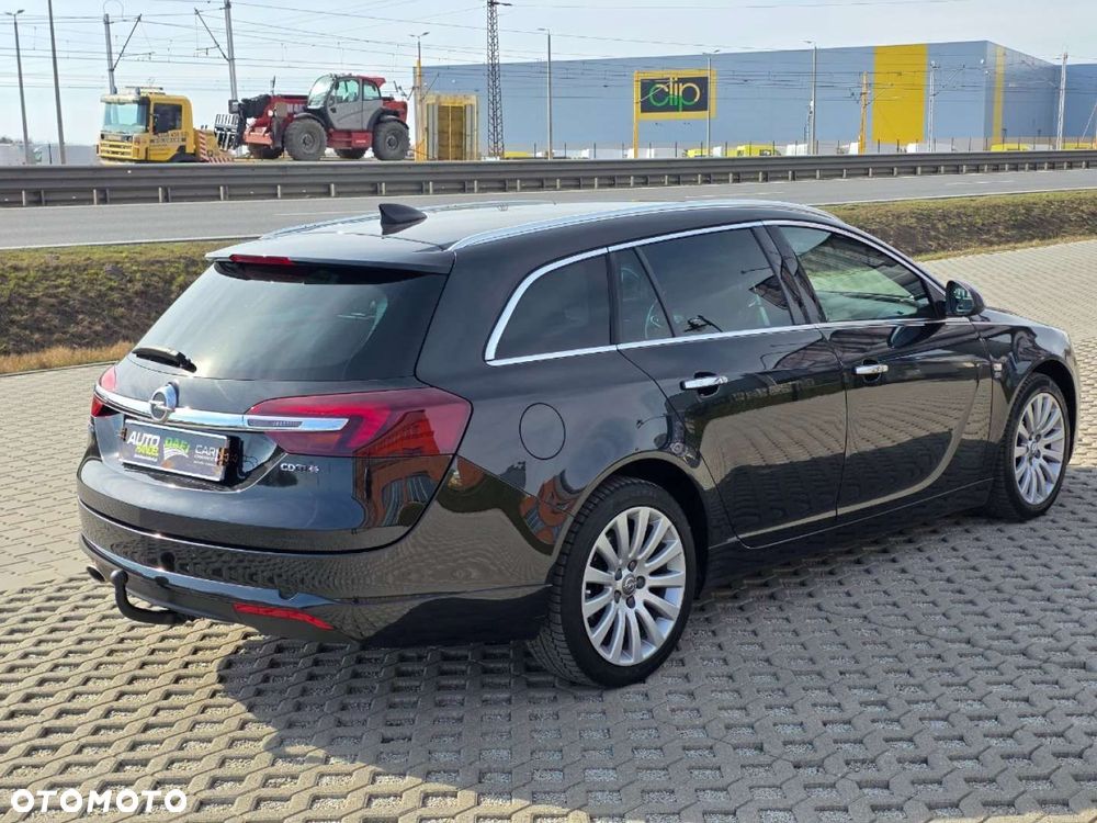Opel Insignia - 36