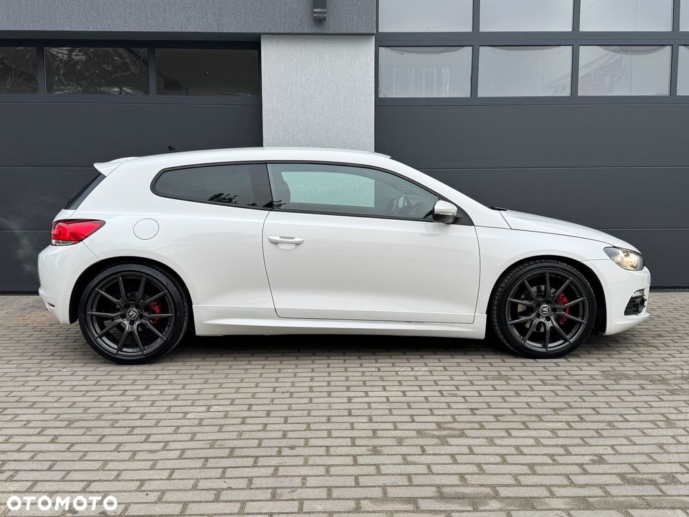 Volkswagen Scirocco 1.4 TSI DSG GTS - 4
