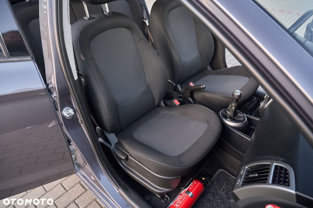 Hyundai i20 1.25 Style - 28
