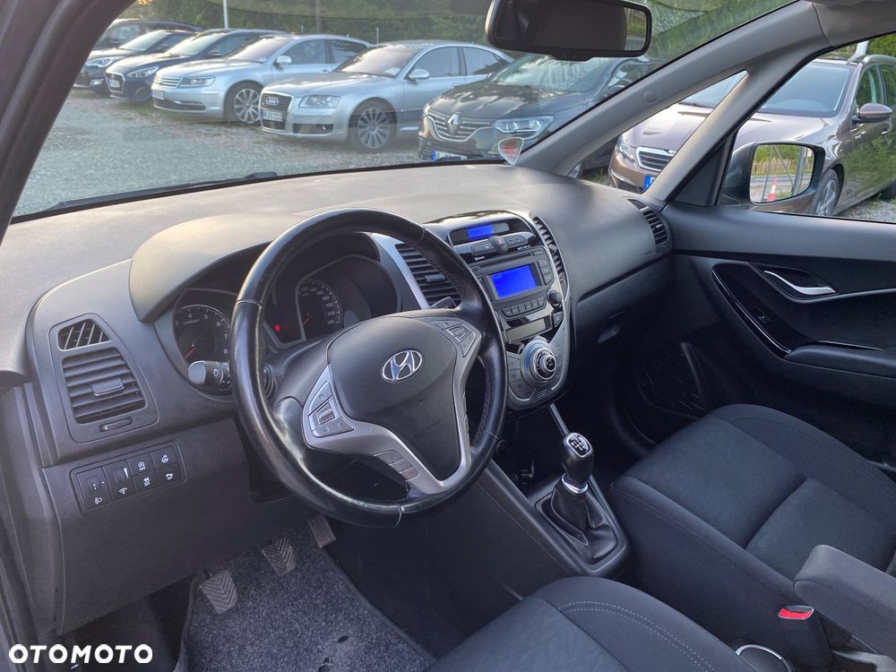 Hyundai ix20 1.4 blue Trend - 20