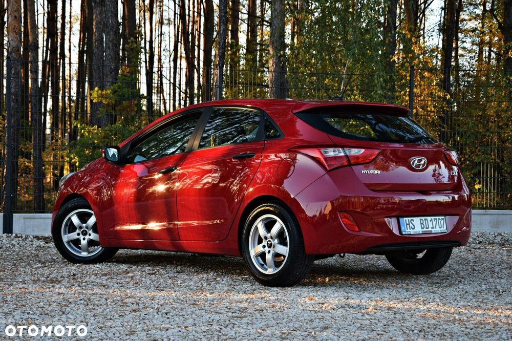 Hyundai i30 1.4 BlueDrive Run - 19