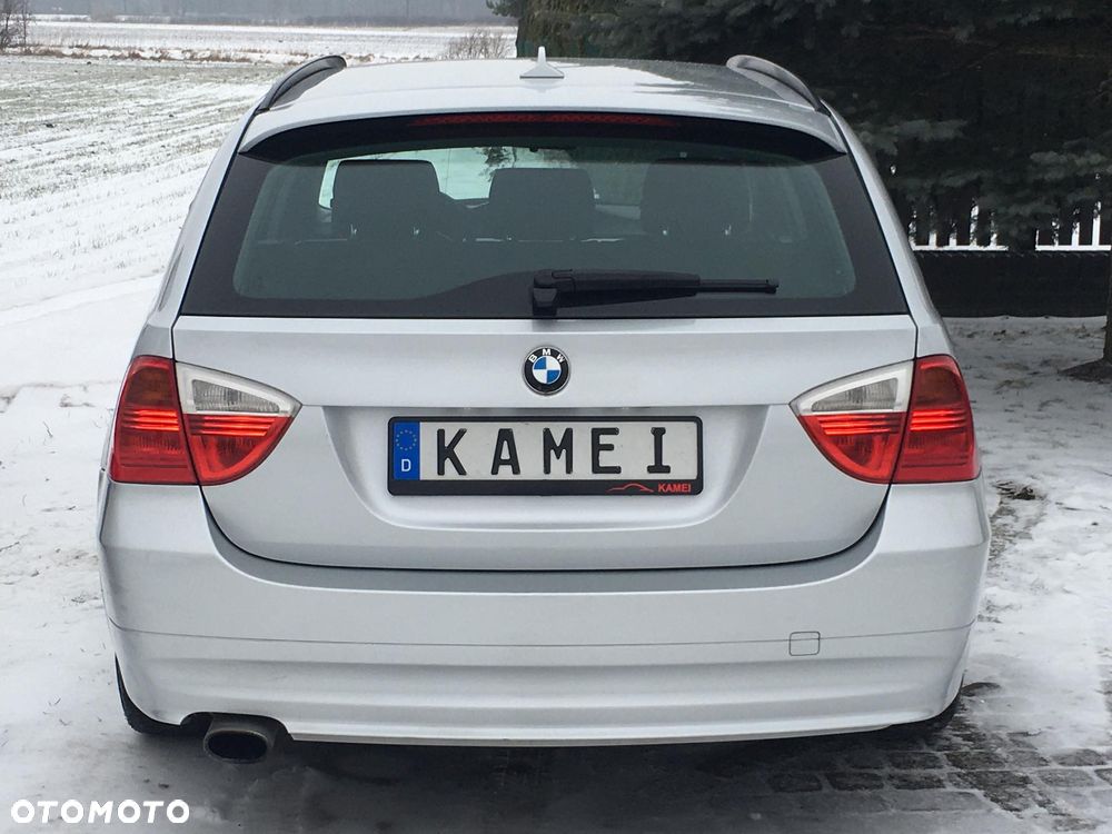 BMW Seria 3 320d - 9