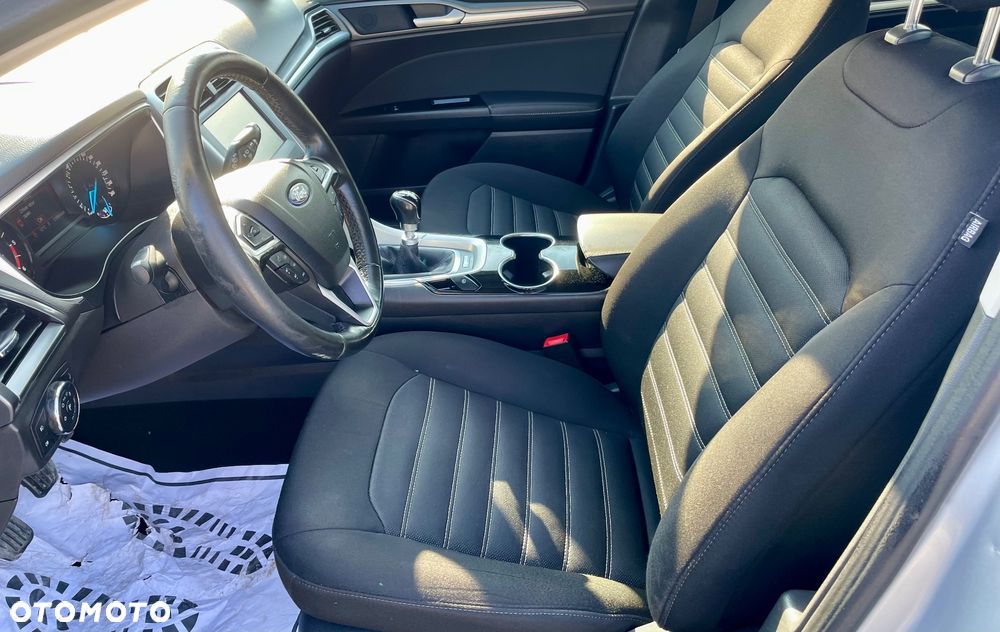 Ford Mondeo 2.0 TDCi STart-Stopp Titanium - 3