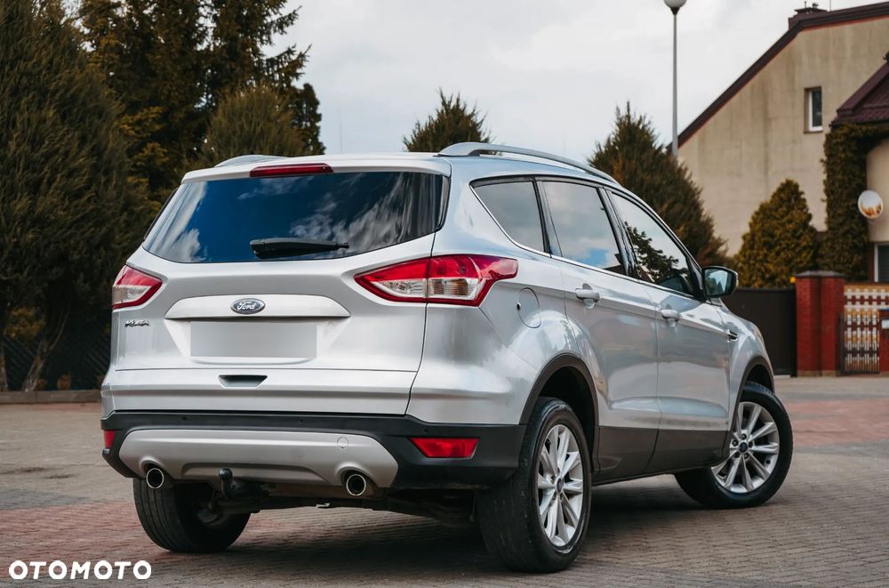 Ford Kuga 2.0 TDCi FWD Titanium - 10