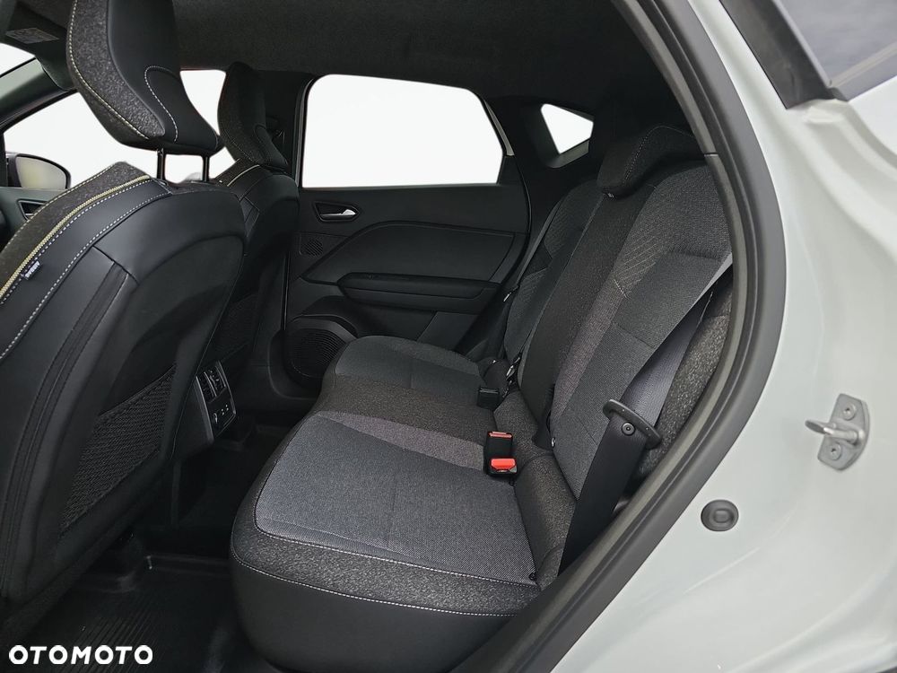 Renault Captur - 27