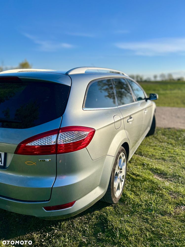 Ford Mondeo 2.0 TDCi Titanium - 11