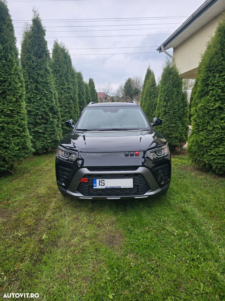 SsangYong Tivoli Grand - 1