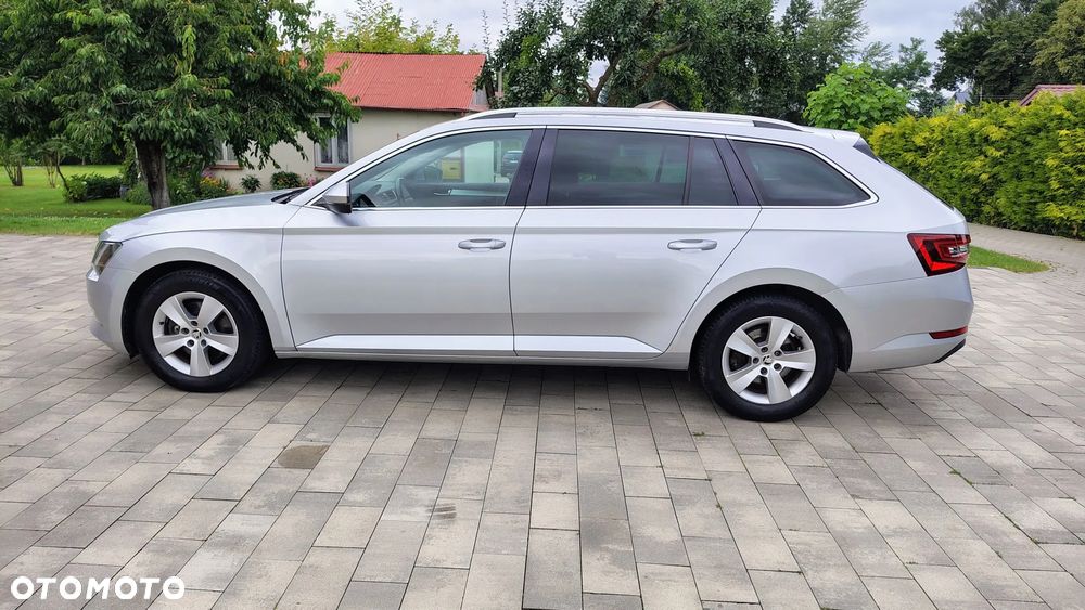 Skoda Superb 2.0 TDI 4x4 Ambition DSG - 11