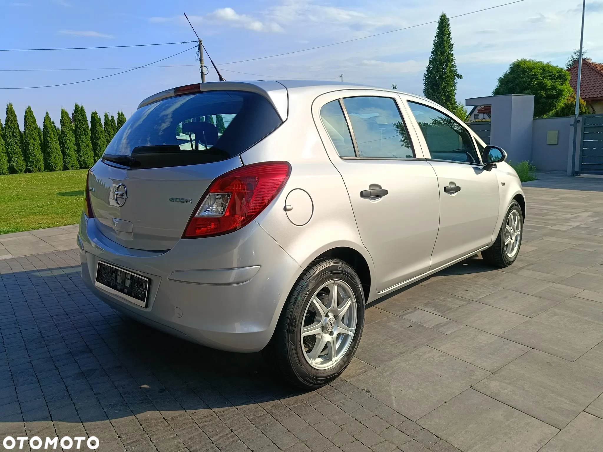 Opel Corsa 1.2 16V Edition - 16