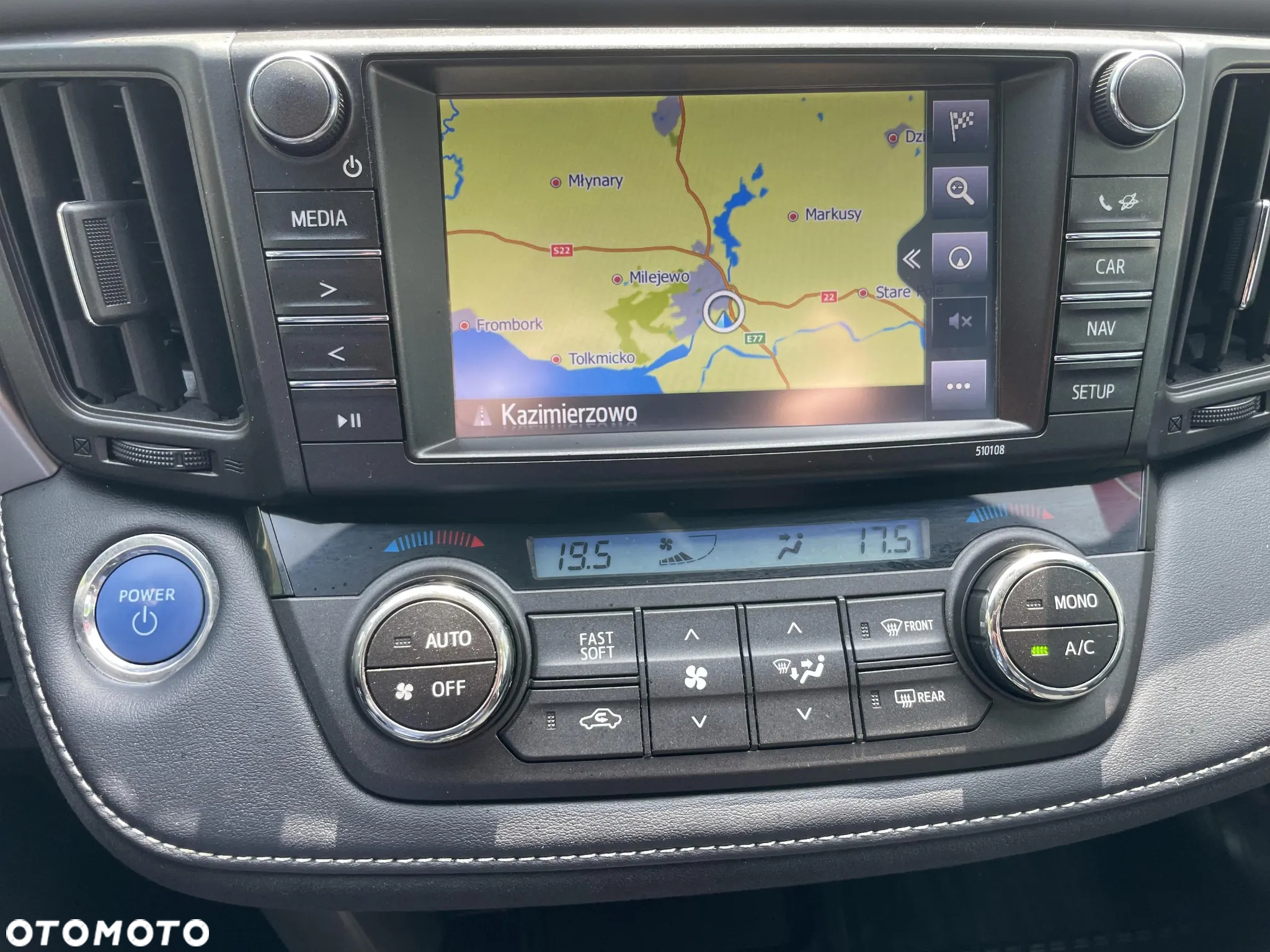 Toyota RAV4 Hybrid Premium 4x2 - 22