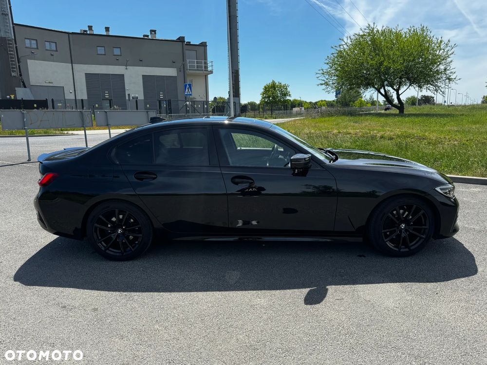 BMW Seria 3 320d Sport Line Shadow - 3