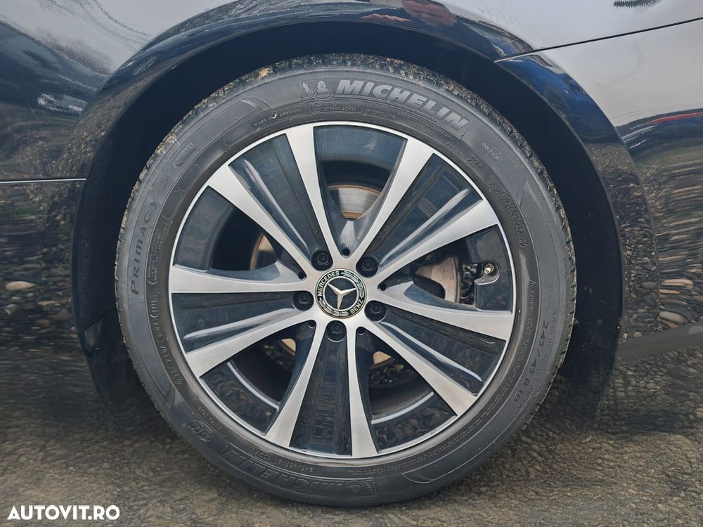 Mercedes-Benz E 300 d 9G-TRONIC Avantgarde - 24