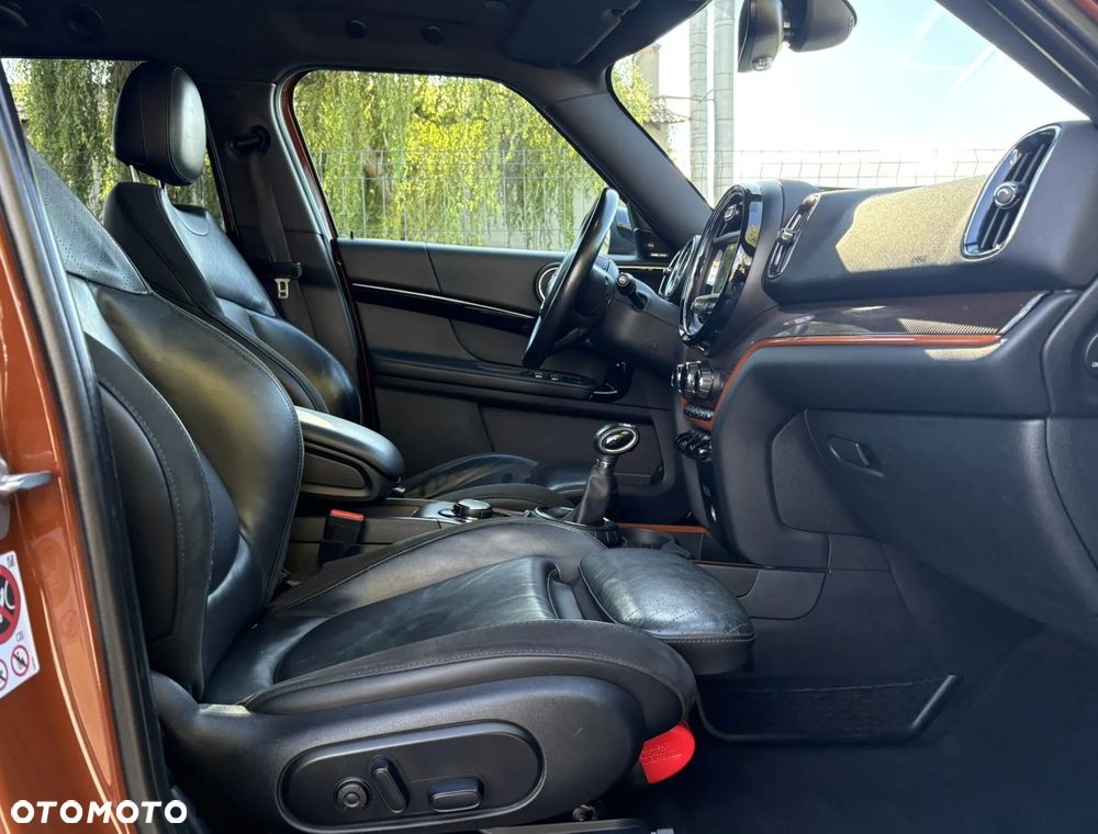 MINI Countryman Cooper SD ALL4 - 26