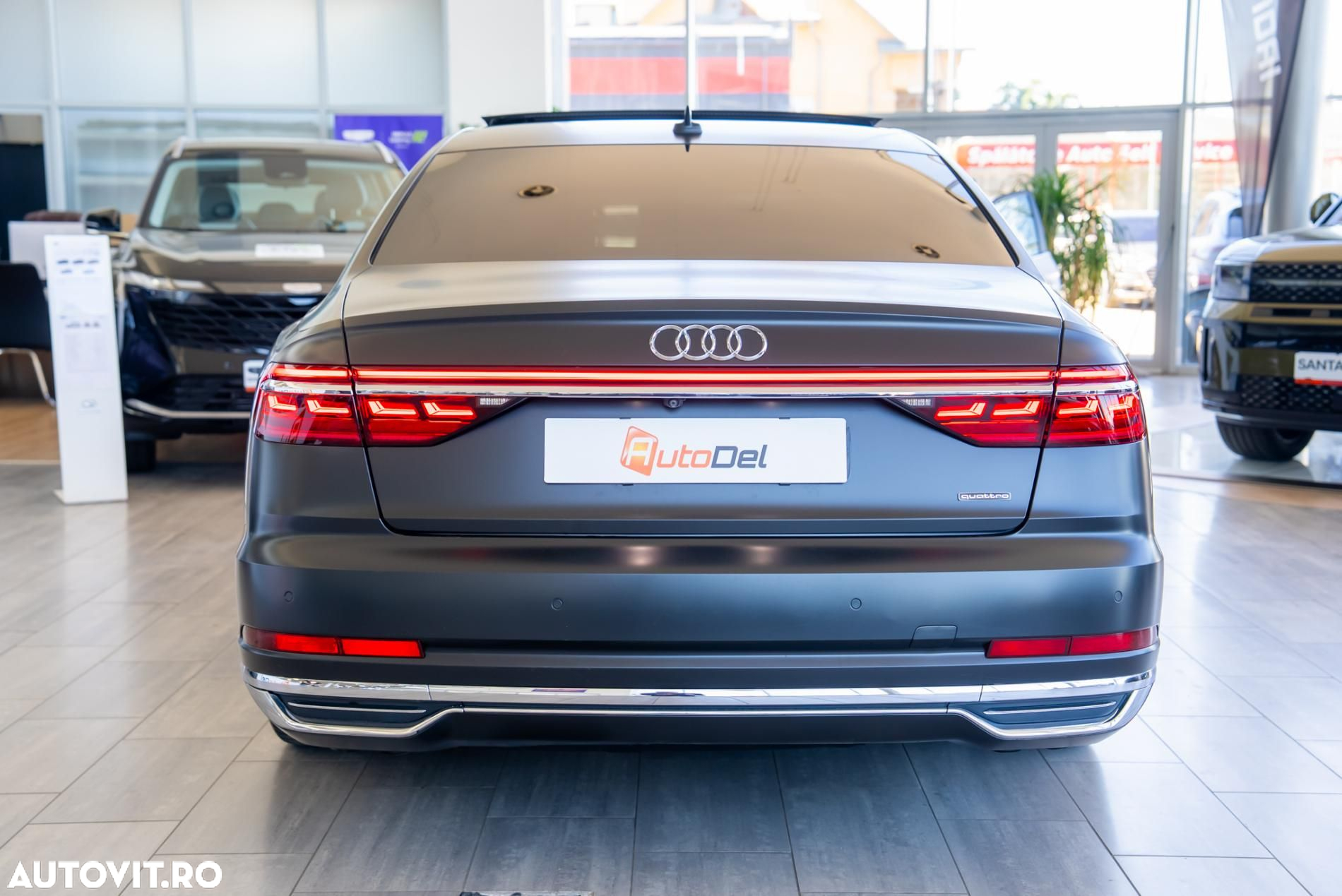 Audi A8 - 12