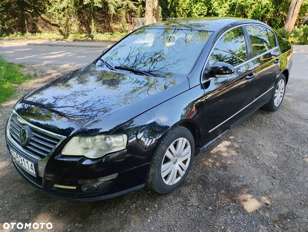 Volkswagen Passat 2.0 TDI DPF Highline DSG - 1