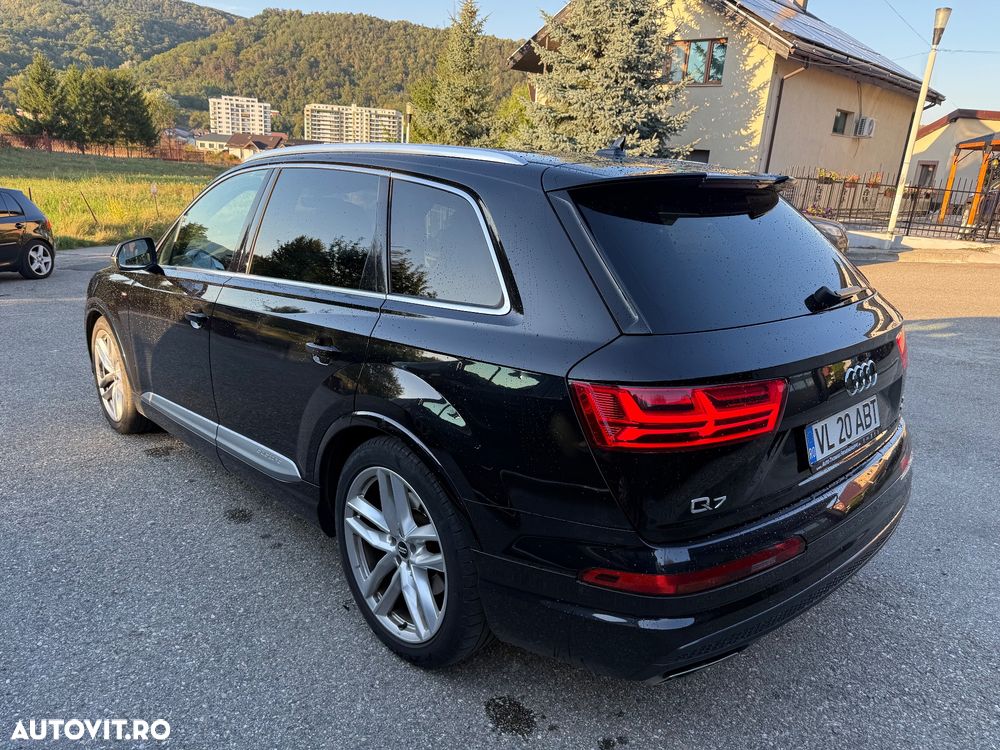 Audi Q7 - 16