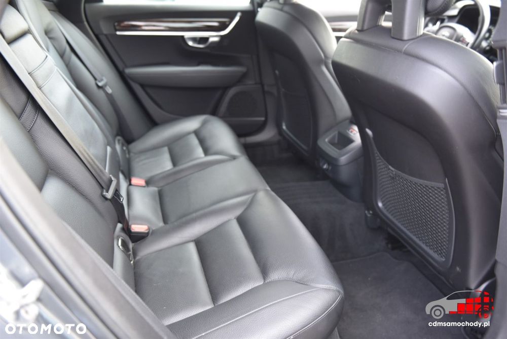 Volvo V90 T5 Momentum - 19