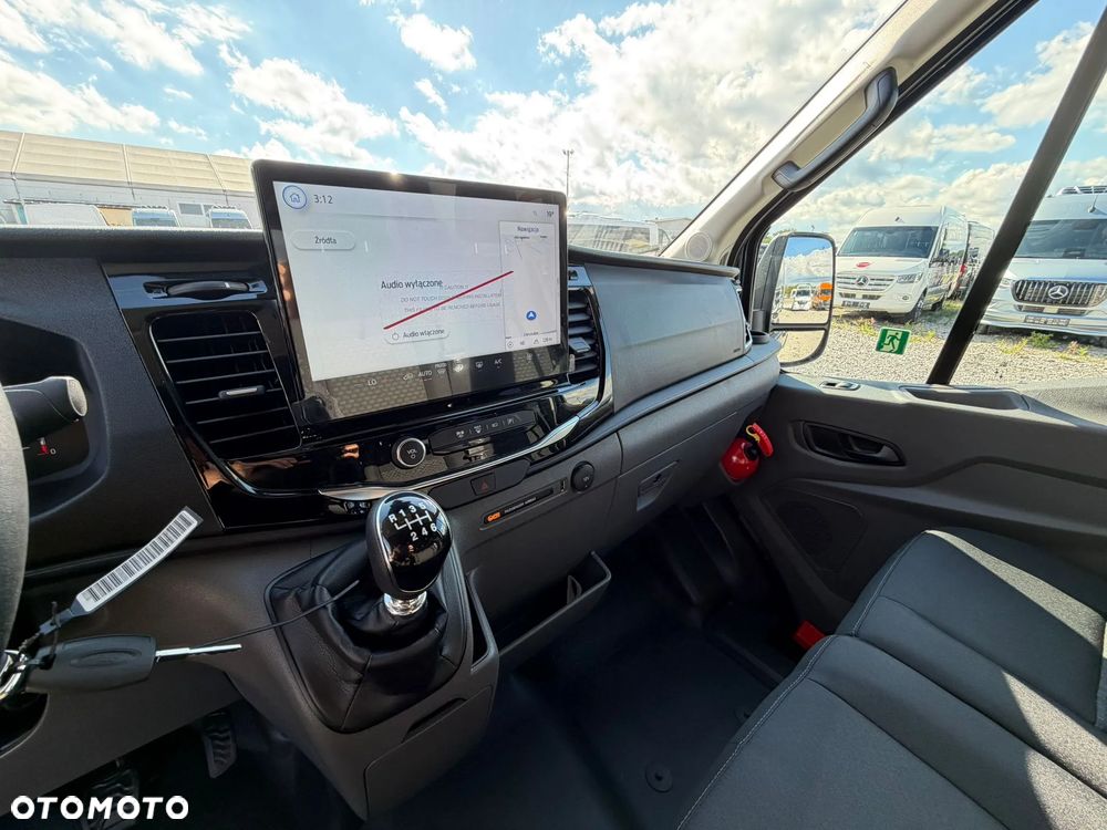 Ford Transit - 24