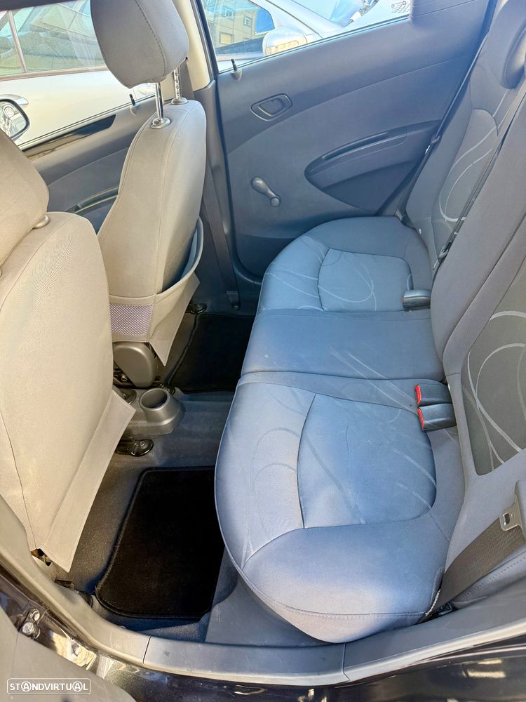 Chevrolet Spark 1.0 LS Bi-Fuel - 7