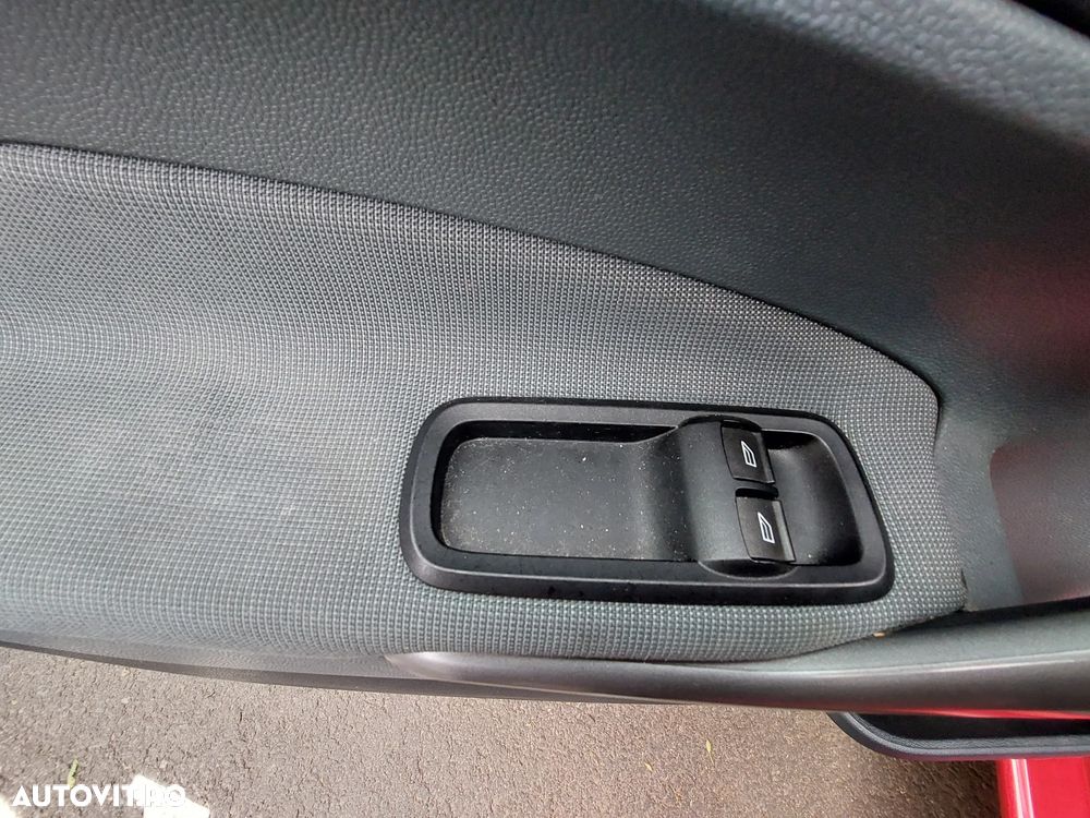 Ford Fiesta 1.25i Trend - 12