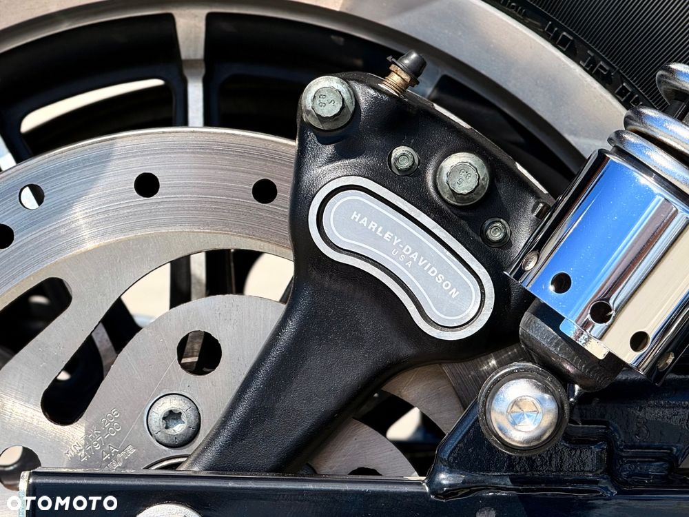 Harley-Davidson Dyna Low Rider - 10