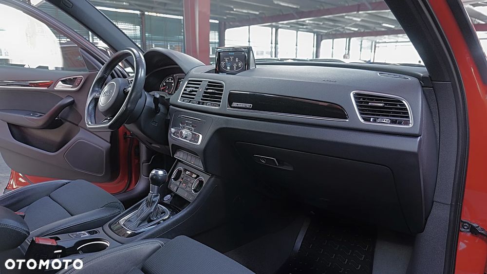 Audi Q3 2.0 TFSI Quattro Sport S tronic - 15