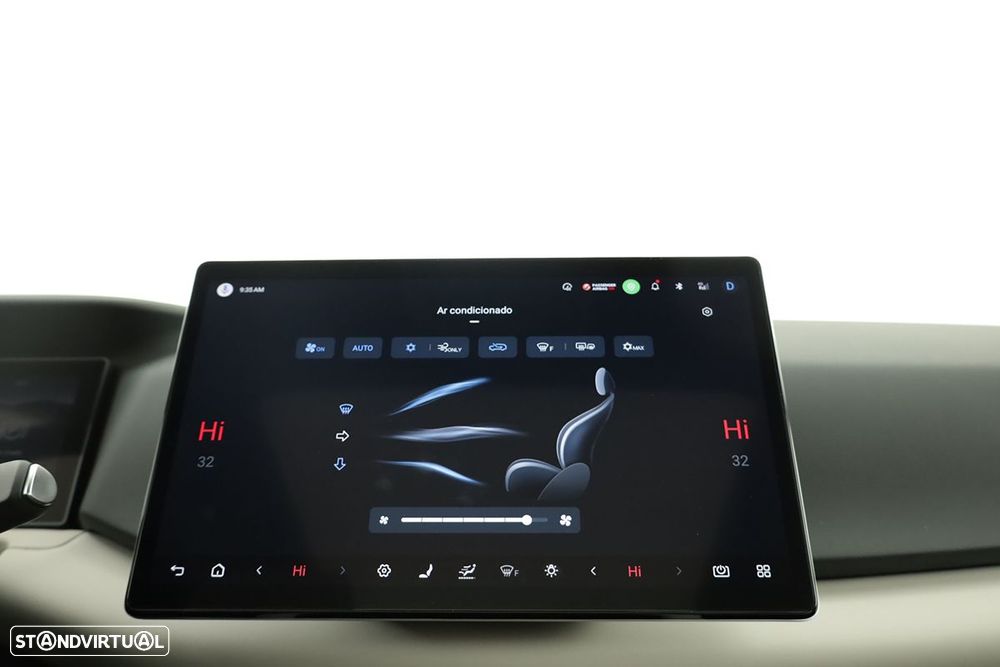 BYD Atto 2 1.5 DM-i Boost - 13