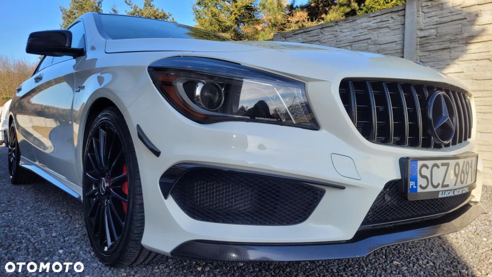 Mercedes-Benz CLA 45 AMG 4Matic 7G-DCT - 2