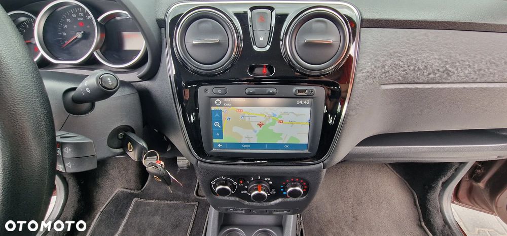 Dacia Lodgy dCi 110 Prestige - 13