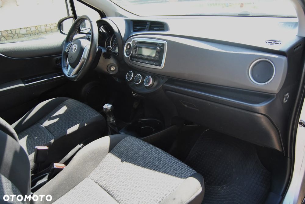 Toyota Yaris 1.0 Active - 7