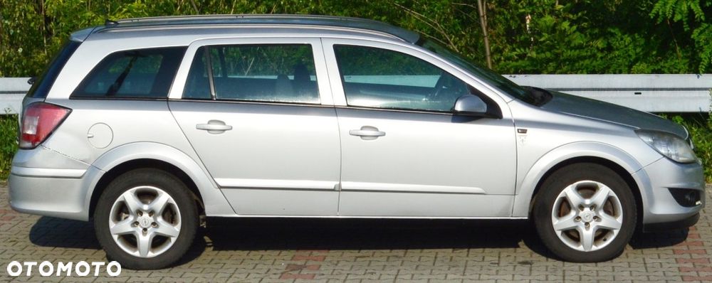 Opel Astra 1.9 CDTI - 6