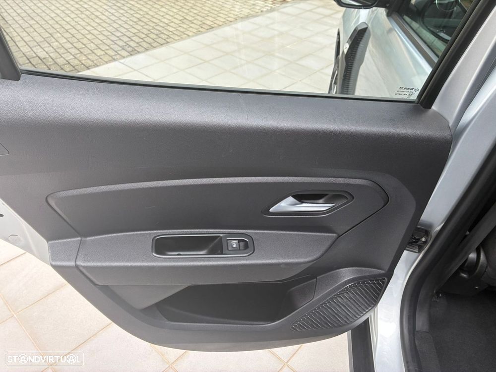 Dacia Duster 1.3 TCe Prestige EDC - 25
