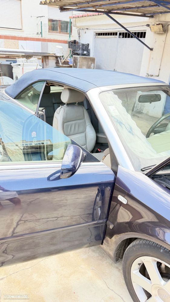 Audi A4 Cabrio 2.5 TDI - 4