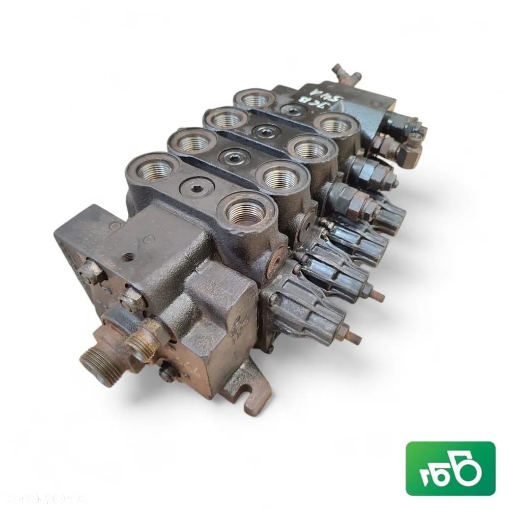 Rozdzielacz hydrauliczny 08101197 Rexroth JCB 541 - 70 - 3
