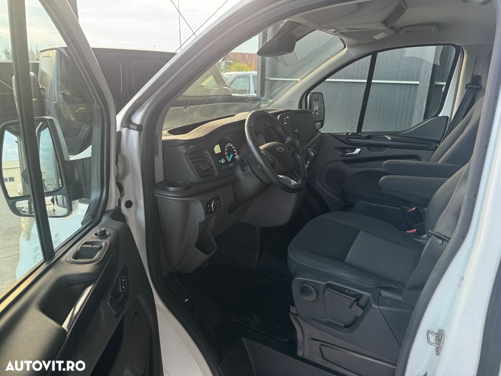 Ford Transit Custom - 14
